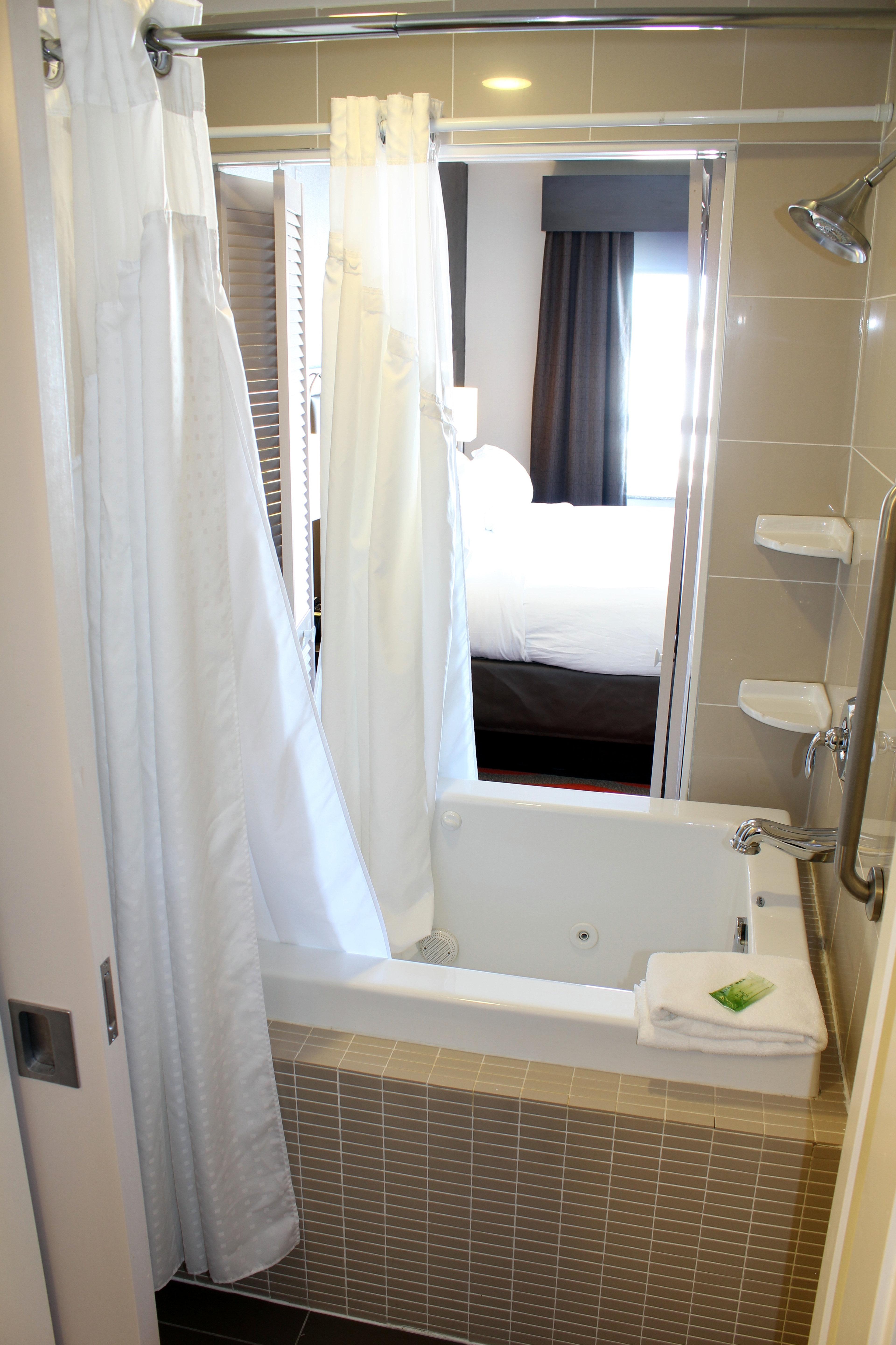 Chateau Inn & Suites Bonnyville Zewnętrze zdjęcie
