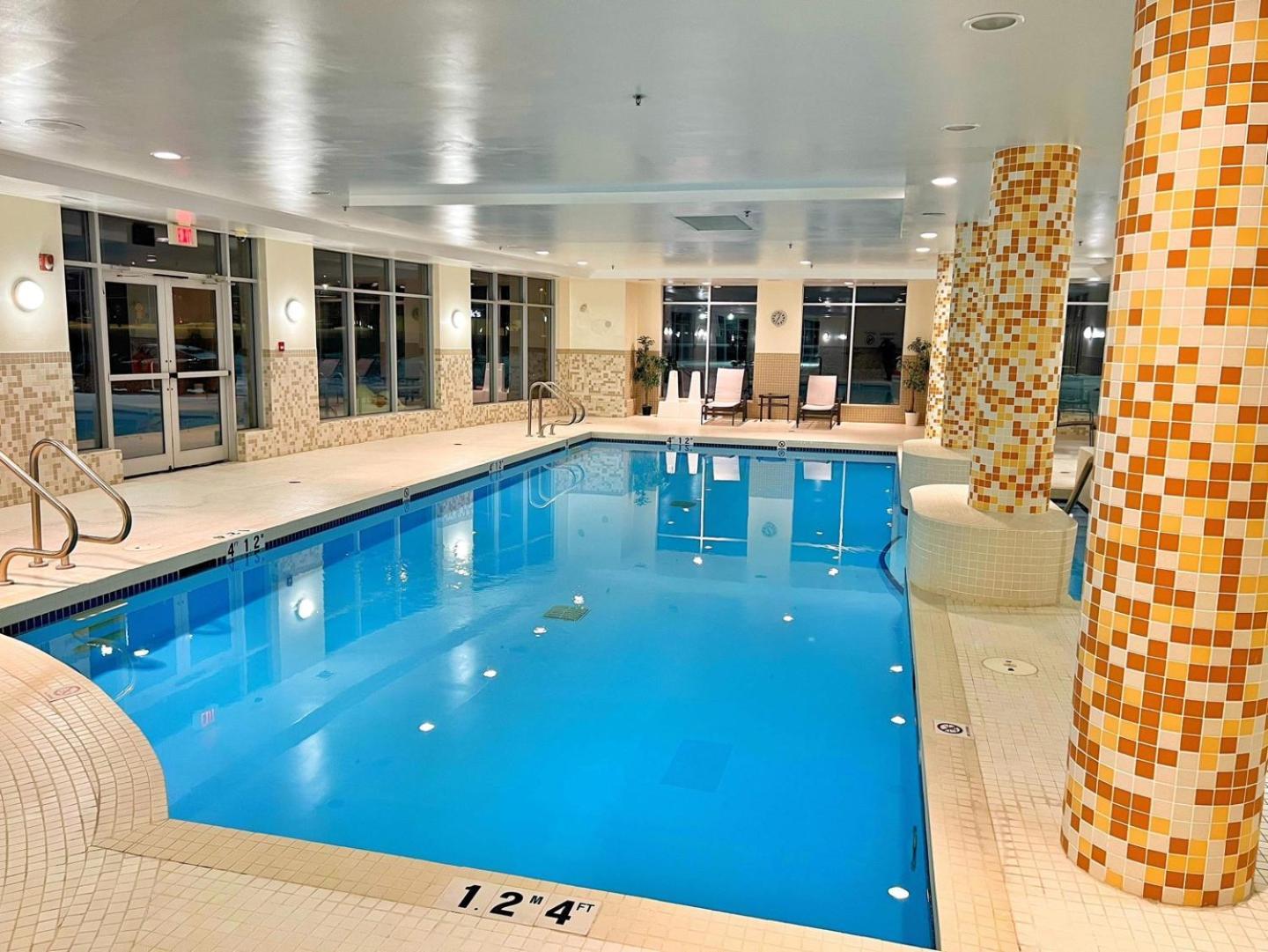 Chateau Inn & Suites Bonnyville Zewnętrze zdjęcie