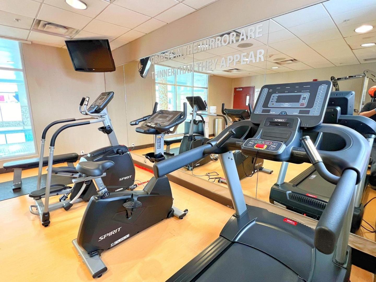 Chateau Inn & Suites Bonnyville Zewnętrze zdjęcie