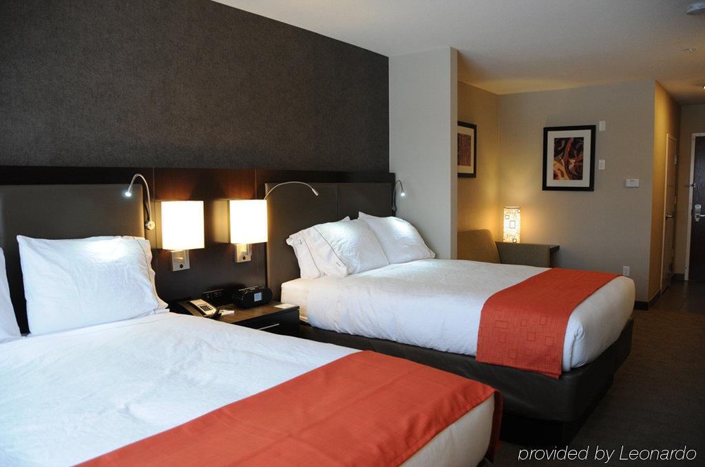 Chateau Inn & Suites Bonnyville Zewnętrze zdjęcie